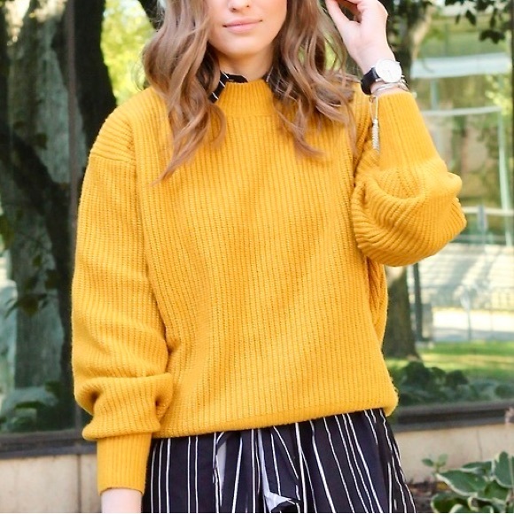 H&M mustard yellow knit sweater - Picture 2 of 7